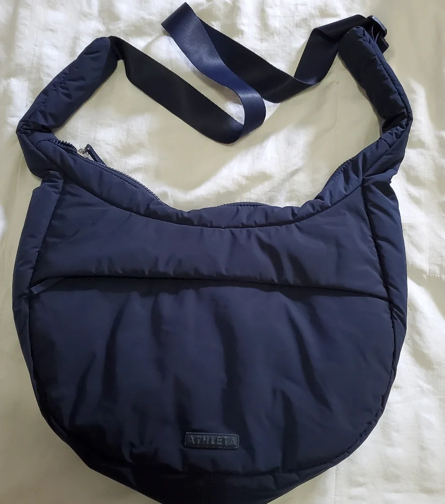 NWOT Athleta All About Medium Crossbody Hobo Bag In Navy